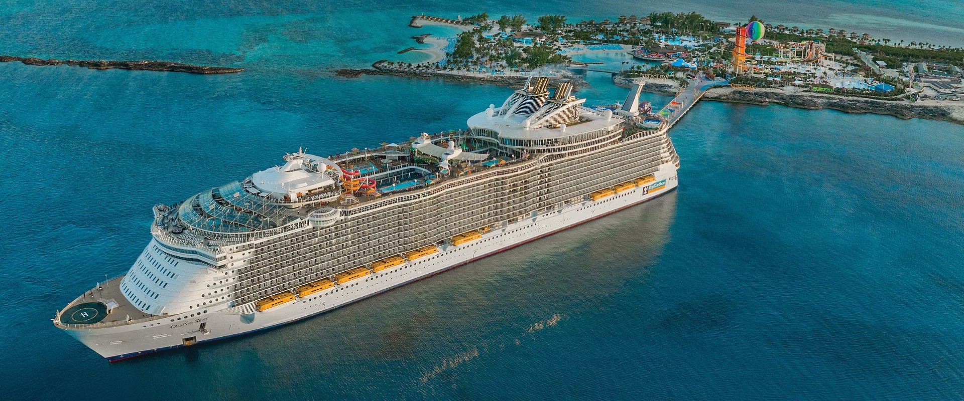 Royal Caribbean — Oasis of the Seas at Perfect Day at CocoCay